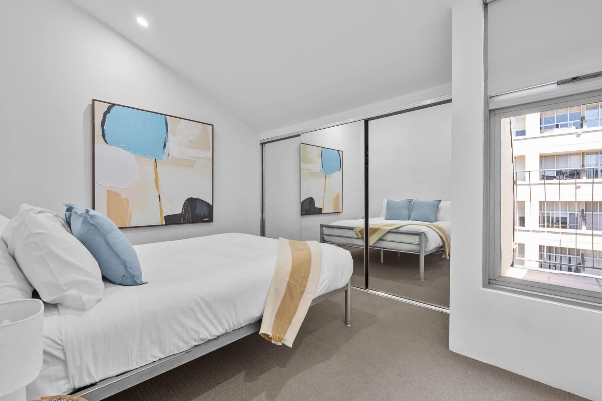 Charming Camperdown Hideaway With Parking Apartment